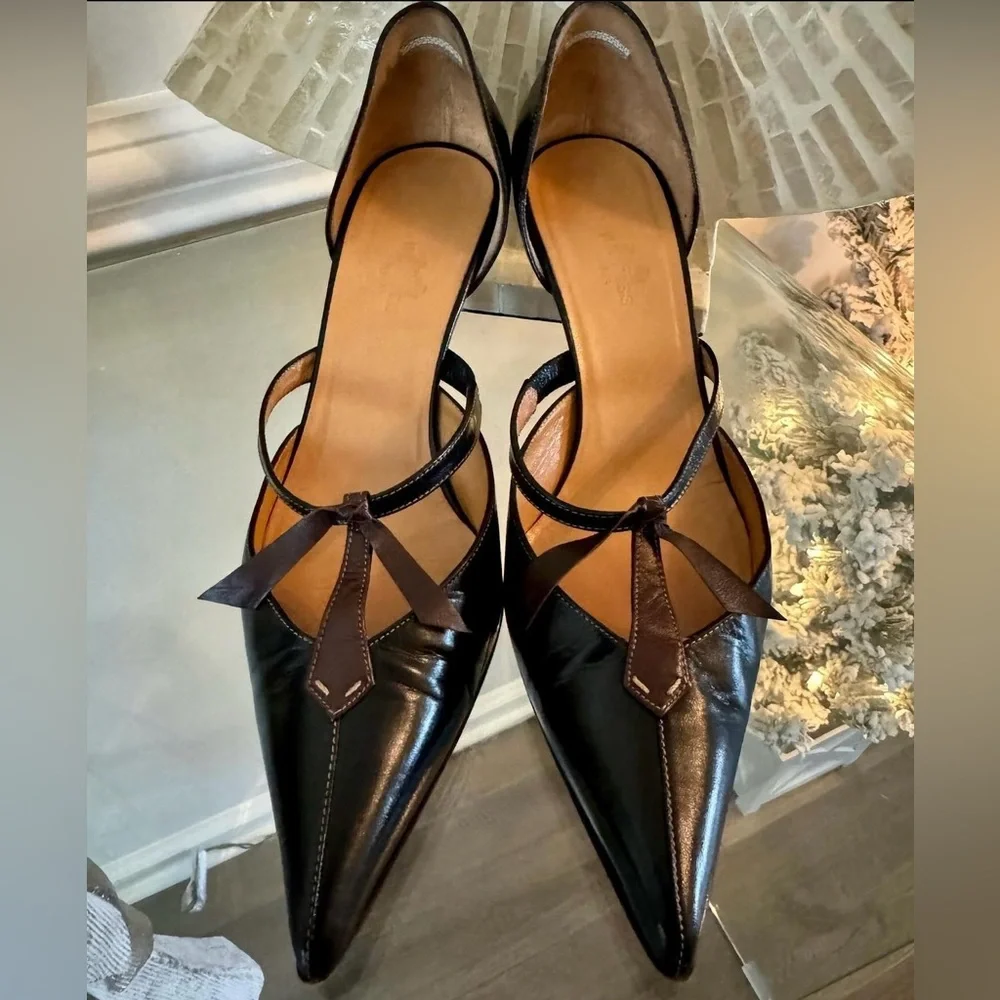 Hermès - Vintage Leather Pumps with Brown Bow - Picture 7 of 9